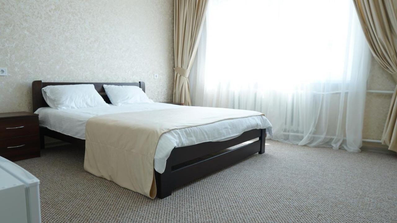 Bulgary House Hotel Kryzhanivka Eksteriør billede