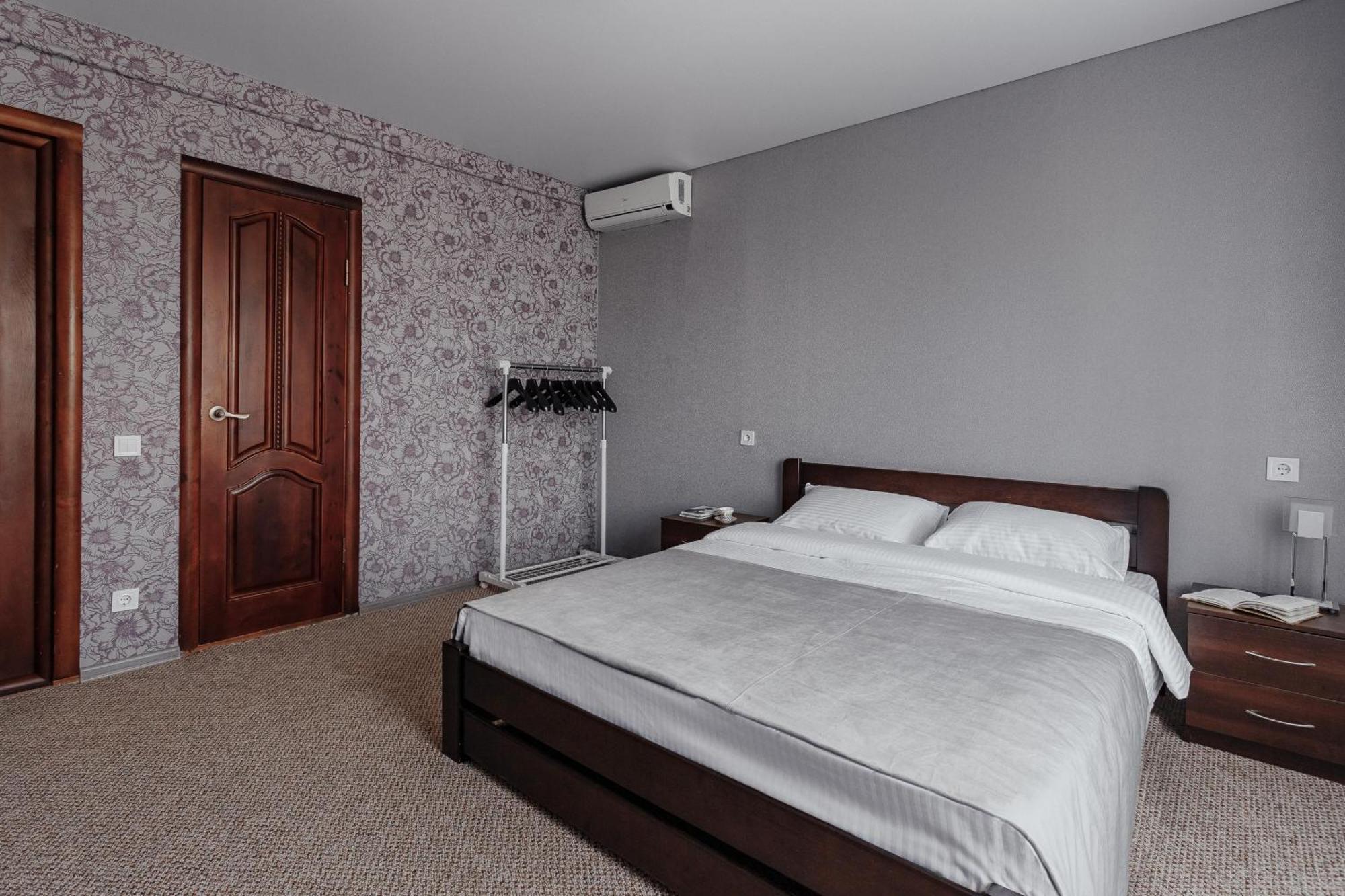 Bulgary House Hotel Kryzhanivka Eksteriør billede