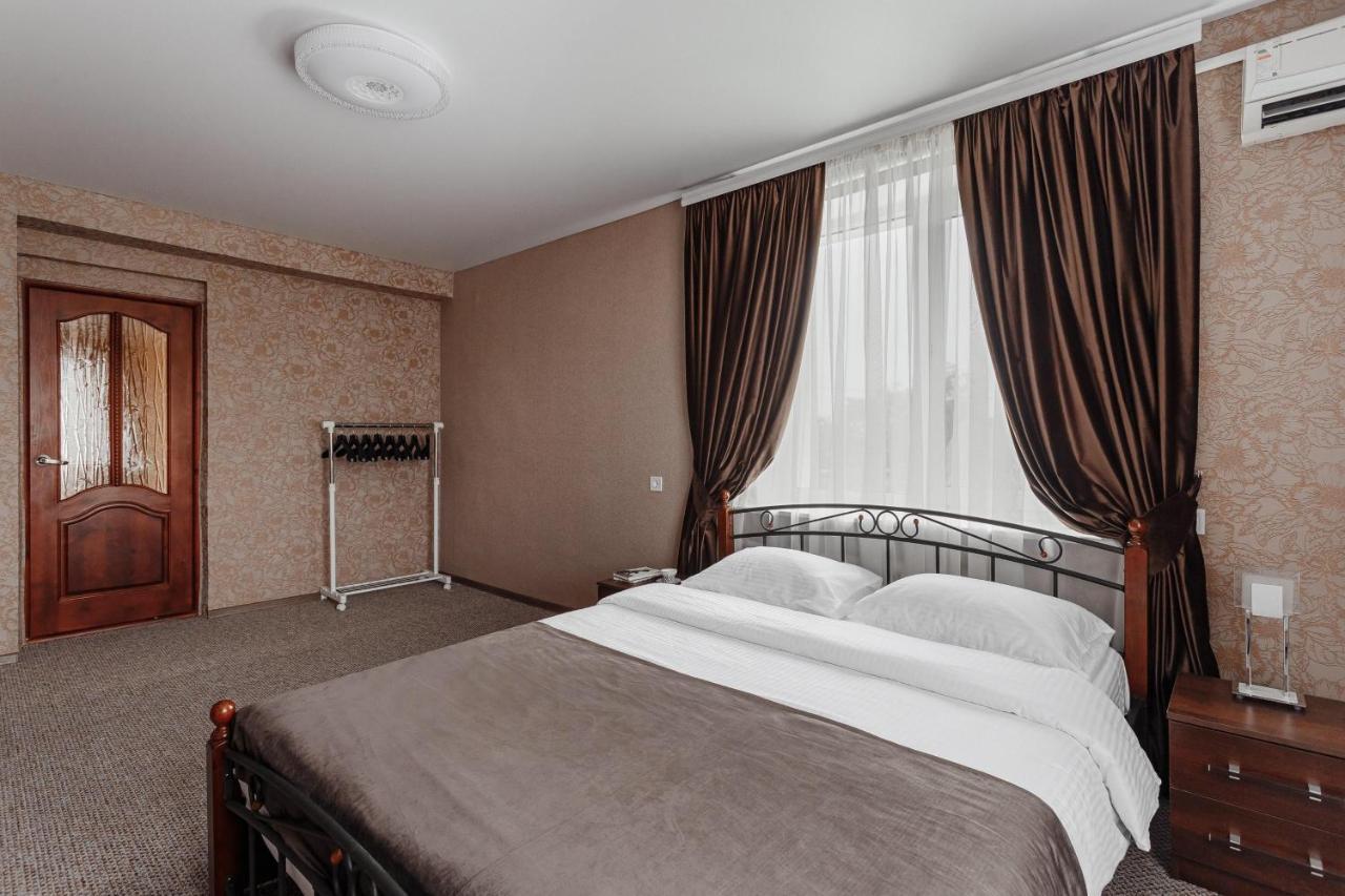 Bulgary House Hotel Kryzhanivka Eksteriør billede